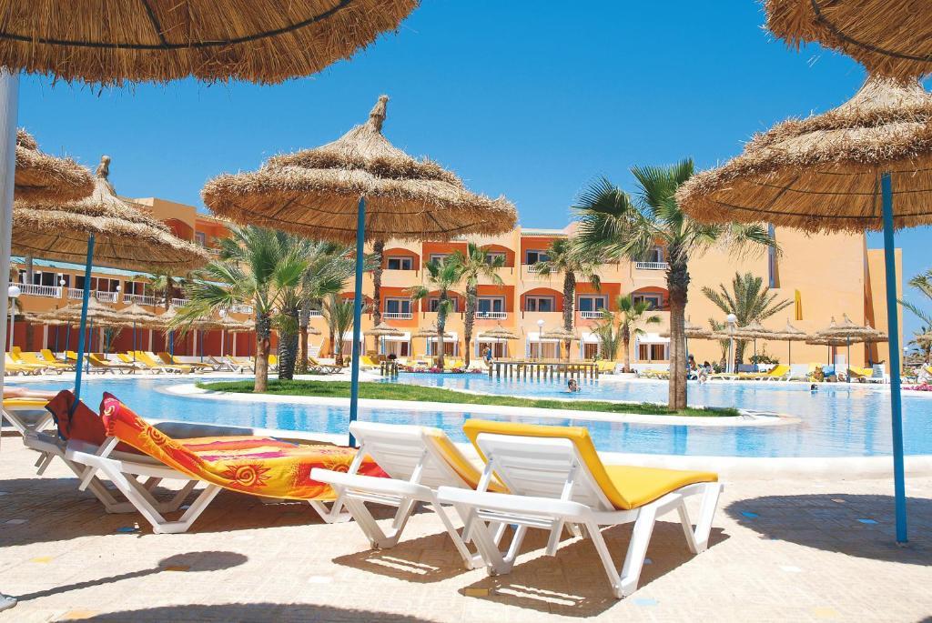Caribbean World Thalasso Djerba Мезрая Экстерьер фото